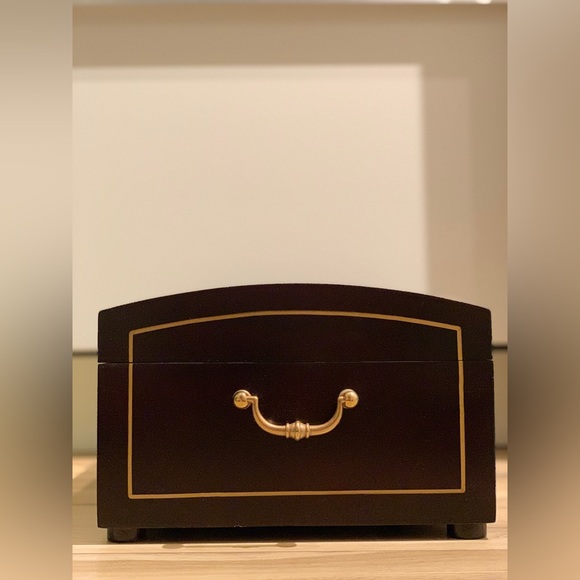 Vintage Western Germany Mahogany Treasure box - Picture 12 of 13